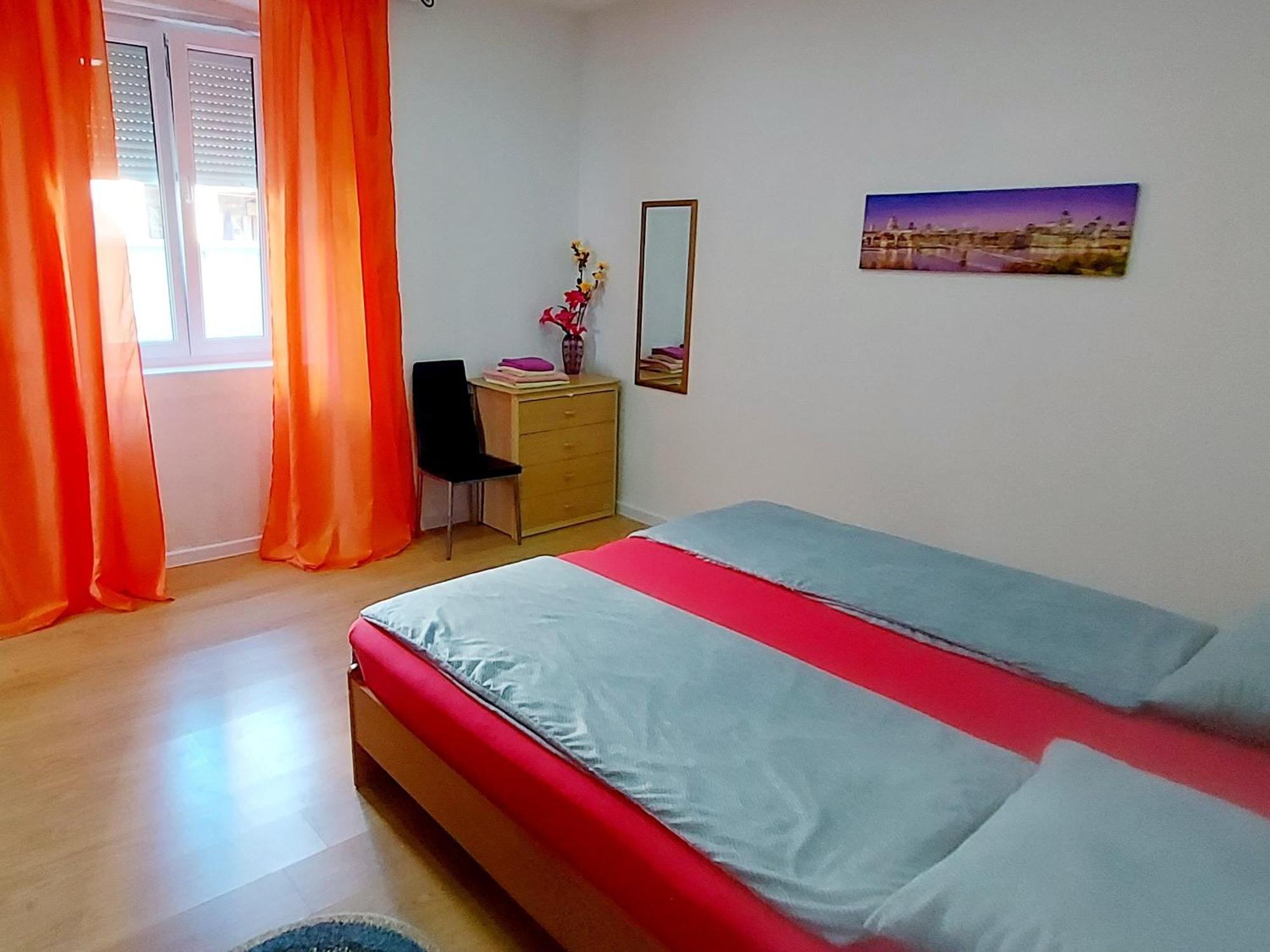 Ema & Sea Apartment'S With Free Private Parking Pula Exterior foto