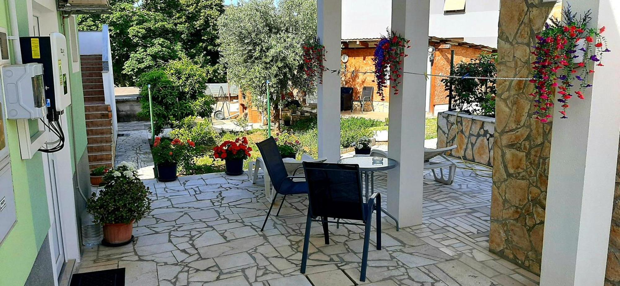 Ema & Sea Apartment'S With Free Private Parking Pula Exterior foto